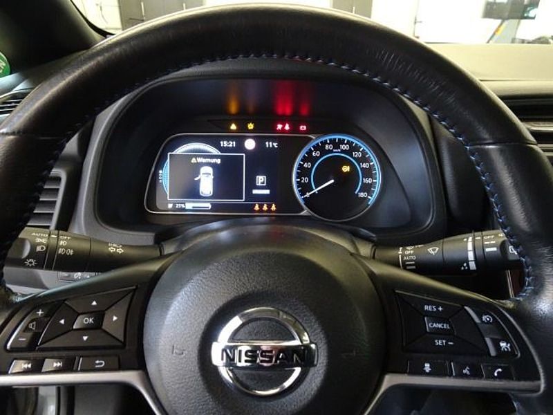 Nissan Leaf Acenta Navigation